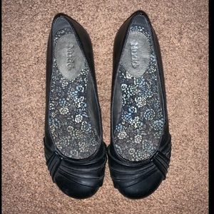 Mudd simple black ballet flats